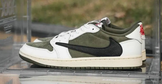 La tant attendue Travis Scott x Air Jordan 1 Low OG Medium Olive