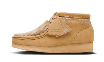 Clarks Clarks Wallabee Boot Maple Suede - 26155516