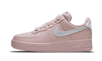 Nike Nike Air Force 1 Low Pink Sherpa - DO6724-601