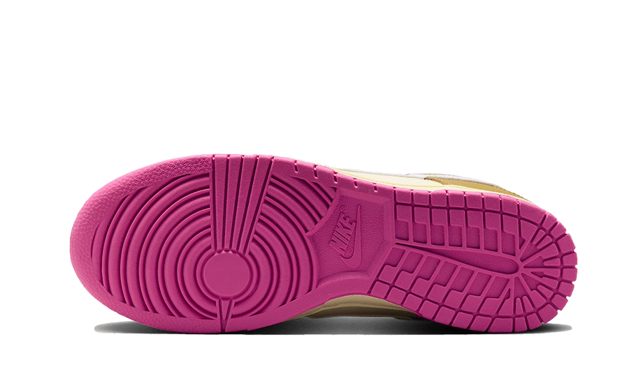 Nike Nike Dunk Low SE Bronzine Pink - FD8683-700