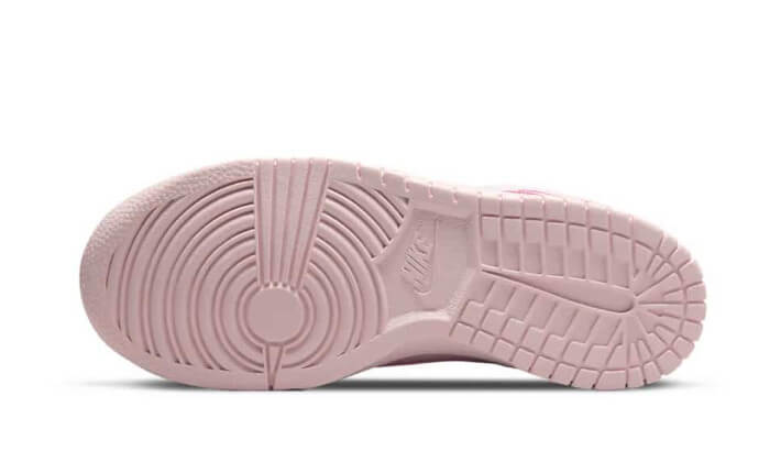 Nike Nike Dunk Low SE Prism Pink - 921803-601