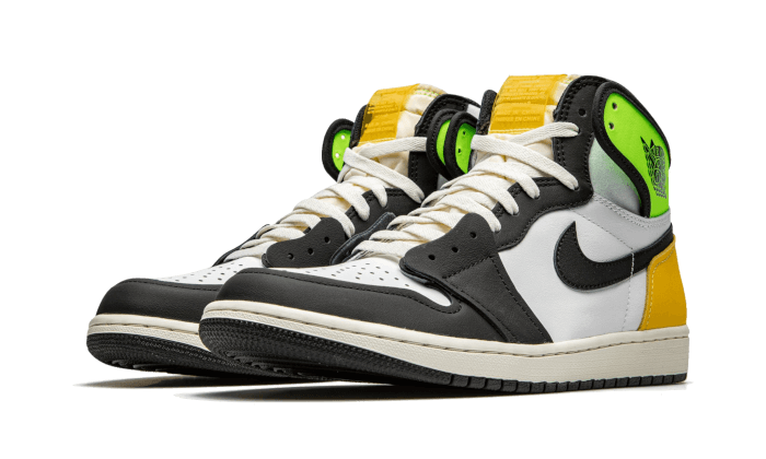 Air Jordan Air Jordan 1 Retro High OG Volt Gold - 555088-118