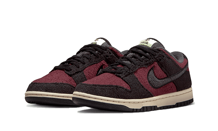 Nike Nike Dunk Low SE Fleece Burgundy Crush - DQ7579-600