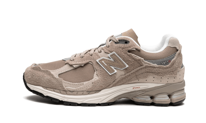 New Balance New Balance 2002R Protection Pack Beige - M2002RDL