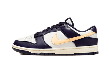 Nike Nike Dunk Low "From Nike To You" Navy Vanilla - FV8106-181