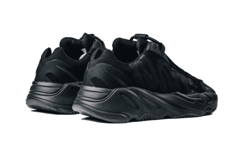 Adidas Adidas Yeezy 700 MNVN Triple Black - FV4440